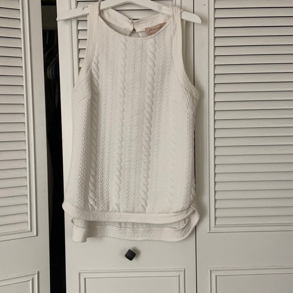 Cable textured tank
